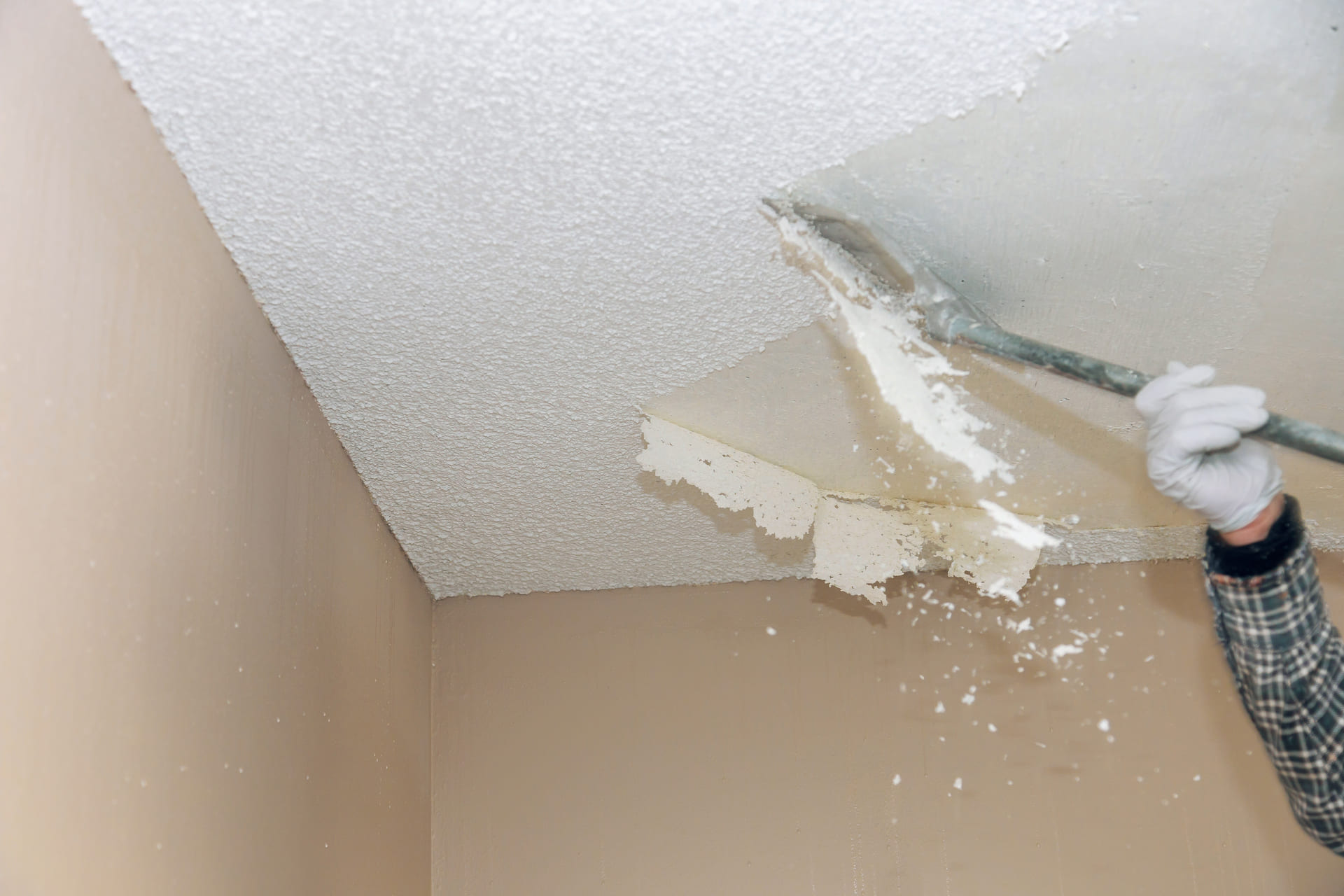 Asbestos Popcorn Ceiling Removal In