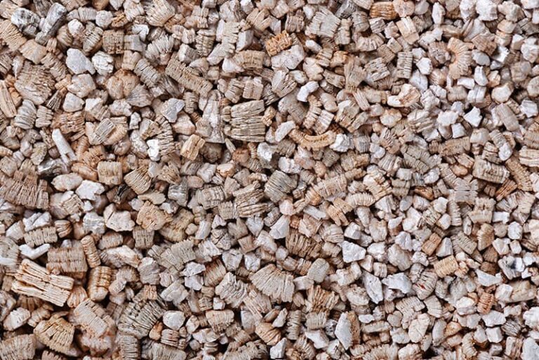 Vermiculite Insulation Removal in Atlanta｜Protect your Home & Family